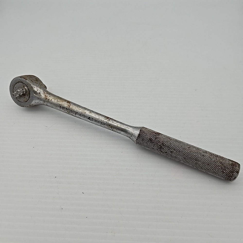 Vintage Husky CS-43 1/2" Drive 10" Long Knurled Handle Ratchet Made in USA